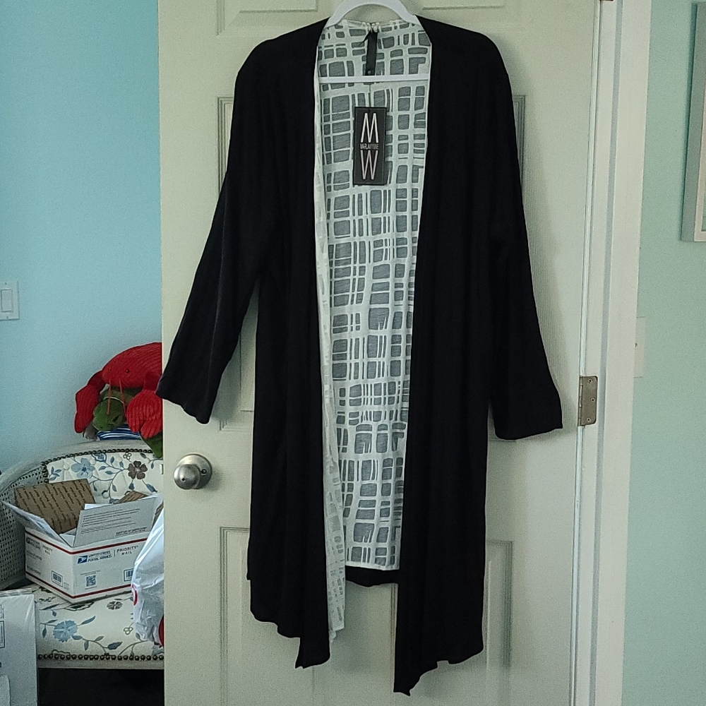 Marla Wynne Reversible Cardigan/ Jacket - Picture 6 of 7